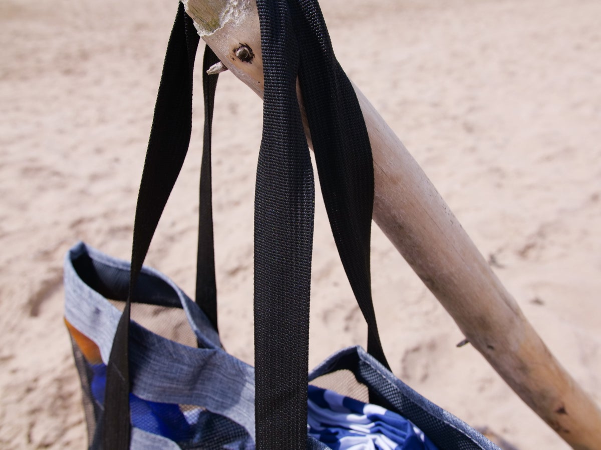 Beach bag shoulder strap