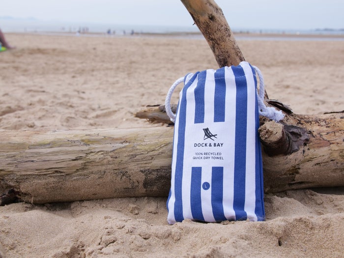 Beach towel carry bag