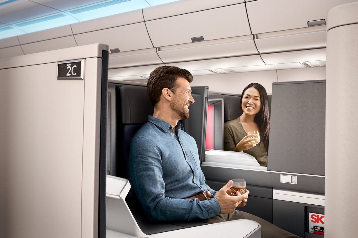 How To Upgrade to Business/First Class on Delta Air Lines Flights