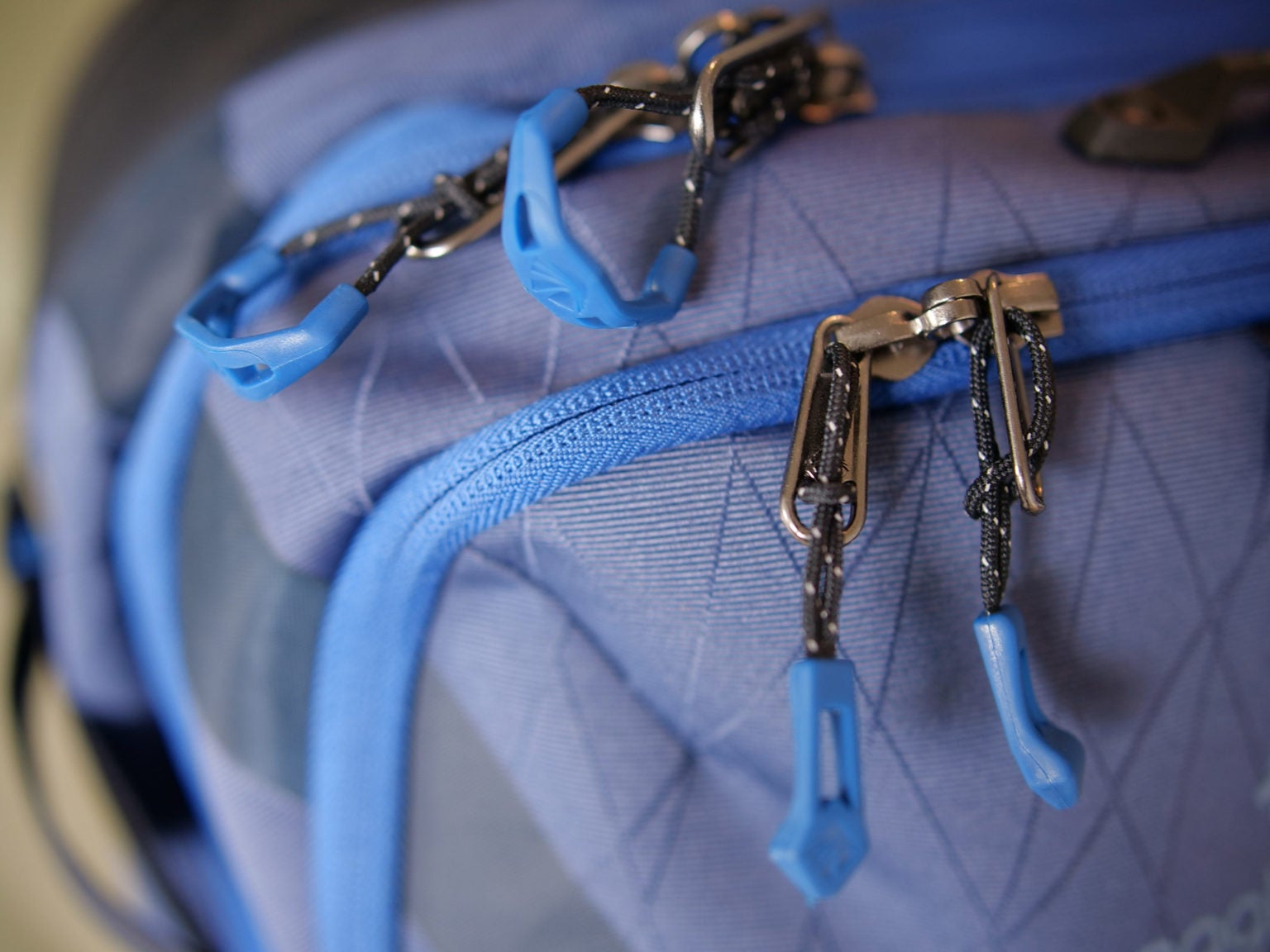 The 10 Best Eagle Creek Luggage of 2023 [Indepth Guide]