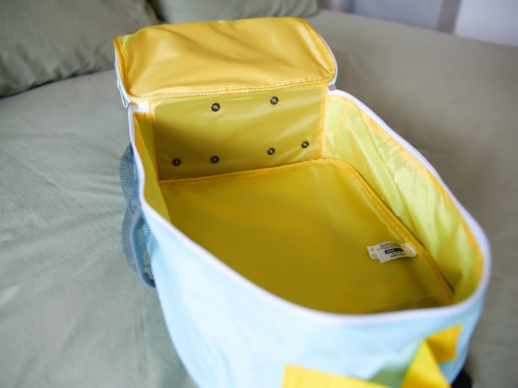 Kids carry on compartments Kids carry on compartments