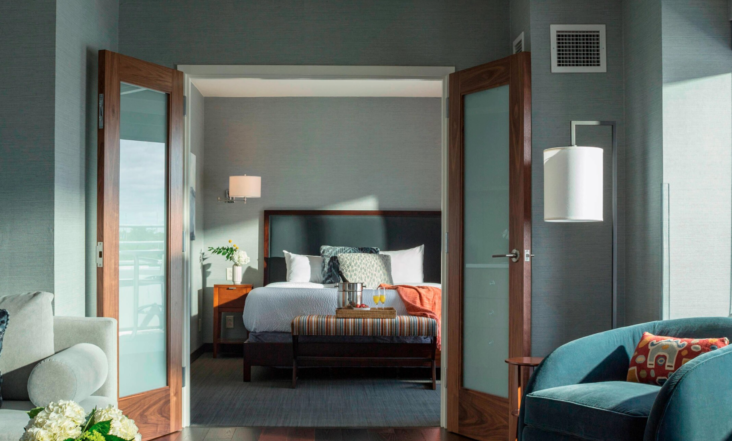 Courtyard Burlington Harbor 1 bedroom whirlpool suite Courtyard Burlington Harbor 1 bedroom whirlpool suite