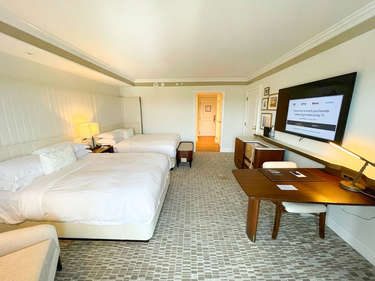 Ritz Carlton Orlando Grande Lakes 2 Queen Guestroom