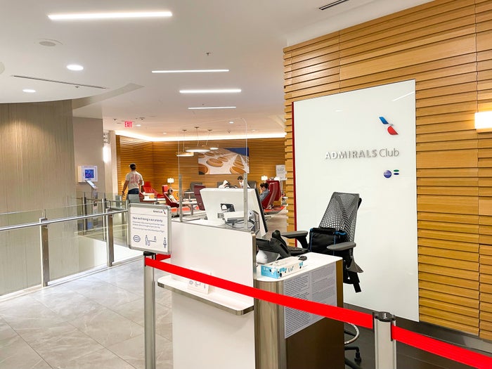 Admirals Club Miami International Airport Desk