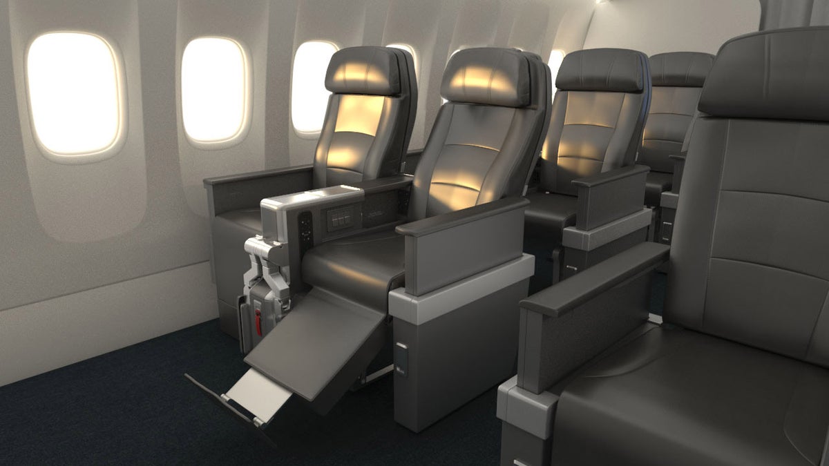American Airlines recliner first class