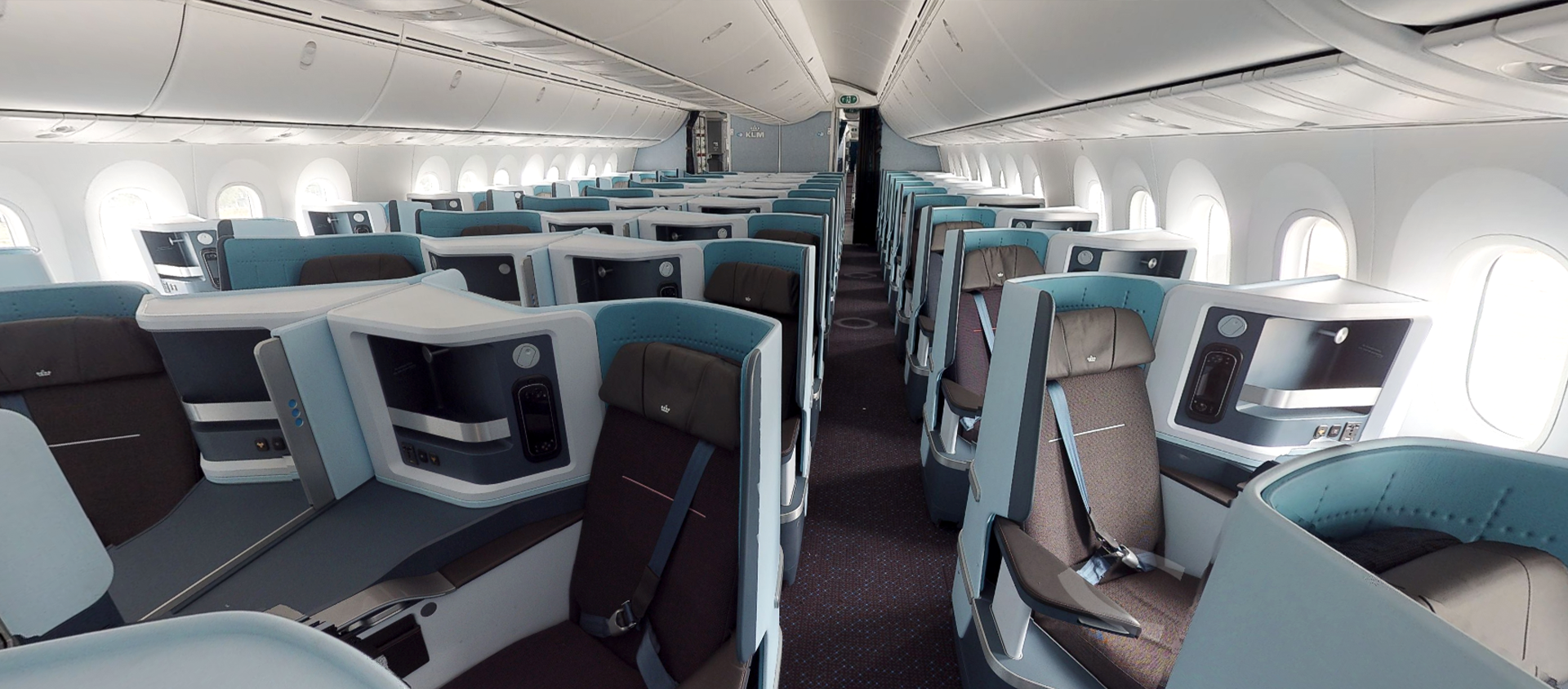 KLM 787 Business Class forward view