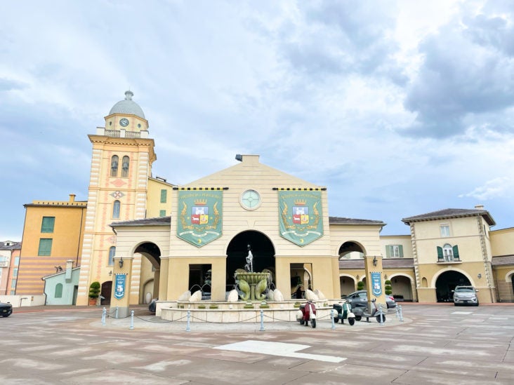 Loews Portofino Bay Orlando driveway valet Loews Portofino Bay Orlando driveway valet