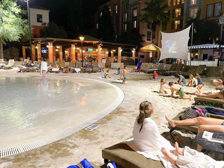 Loews Portofino Bay Orlando movie by the pool Loews Portofino Bay Orlando movie by the pool