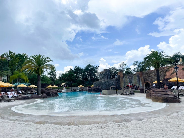 Loews Portofino Bay Orlando zero entry pool Loews Portofino Bay Orlando zero entry pool