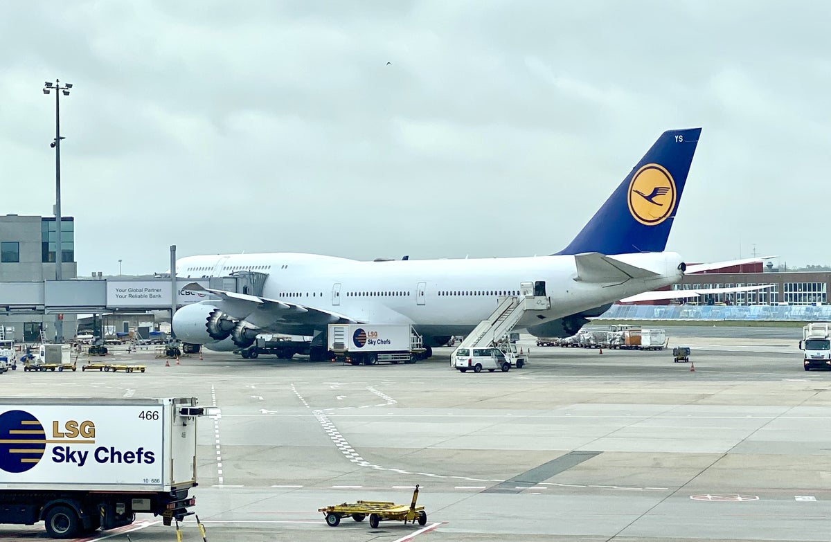 Lufthansa 747 aircraft