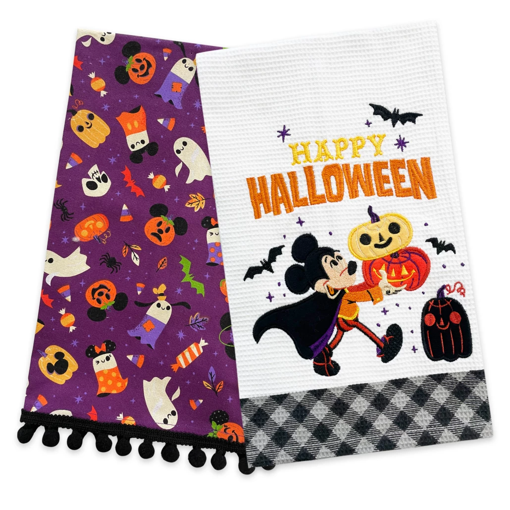 Mickey Mouse and Friends Halloween Kitchen Towel Set