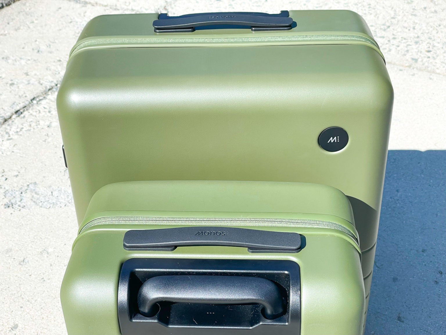 Monos CarryOn Pro & CheckedIn Medium Luggage Review