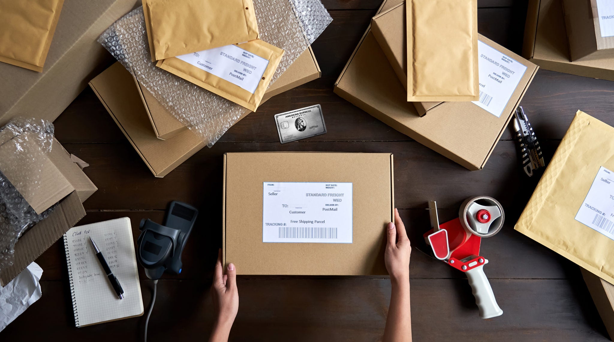 The 7 Best Amex Cards With No Preset Spending Limit [2022]