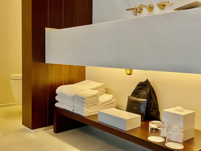 The Barcelona EDITION Deluxe Room 805