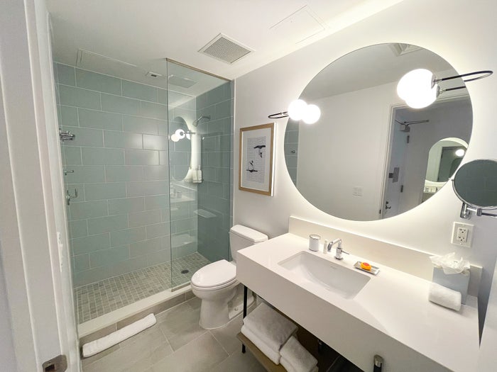 Kimpton Palomar South Beach bathroom