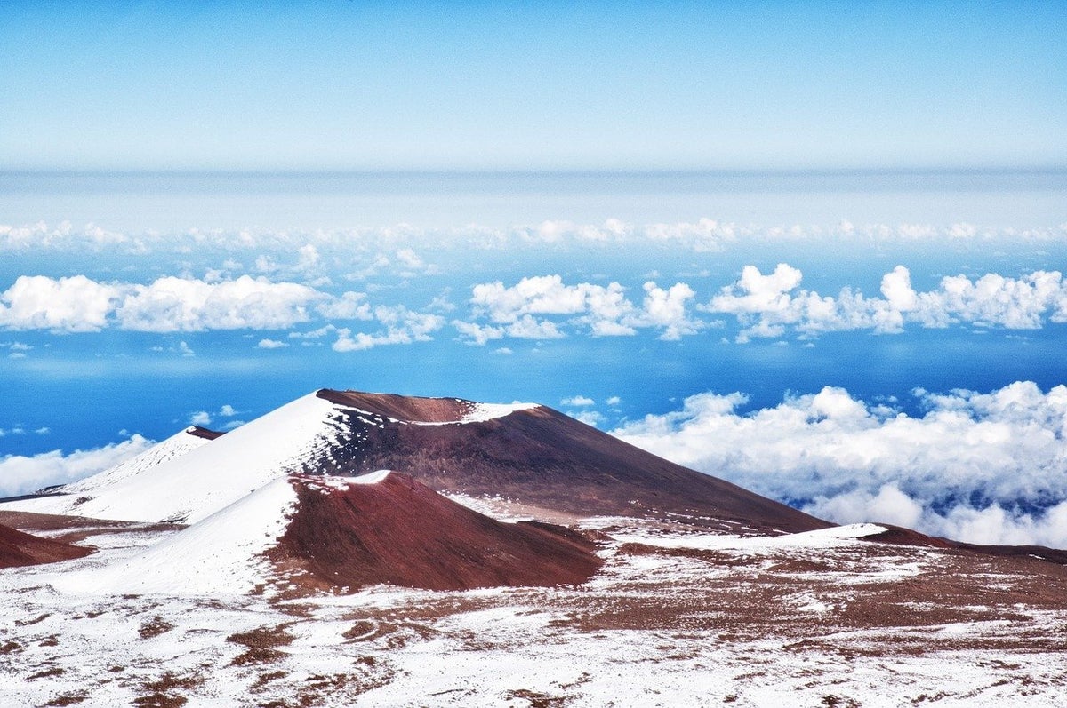 Mauna Kea Summit Snow Hawaii