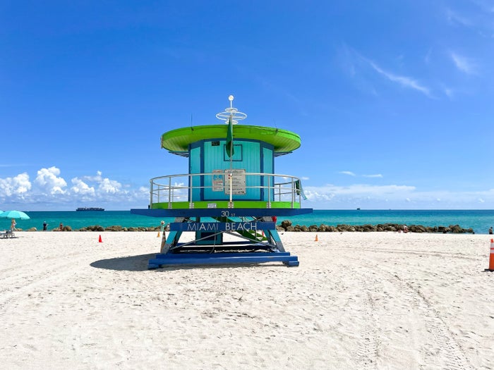 Frontier Begins Service From Chicago to Miami and Ft. Lauderdale