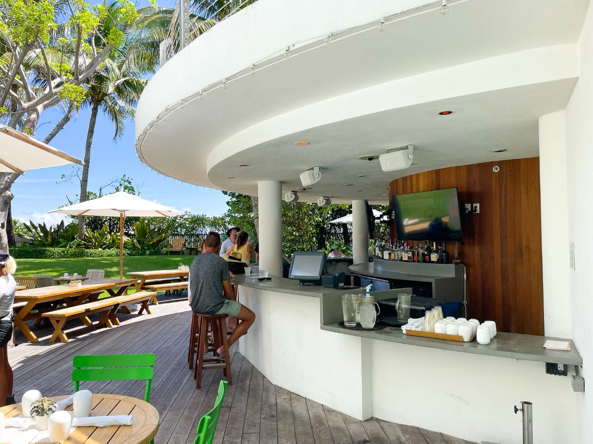 The Miami Beach EDITION Tropicale bar 