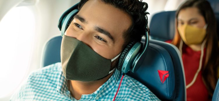 Delta passenger enjoys Spotify