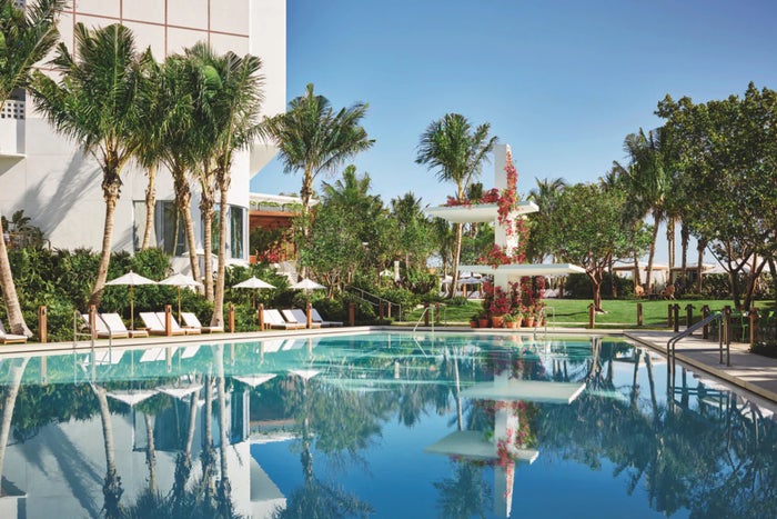 14 Best Miami & Miami Beach Hotels To Book With Points [For Max Value]