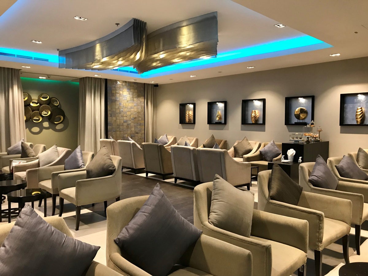Oman Air First Business Class Lounge at BKK 1