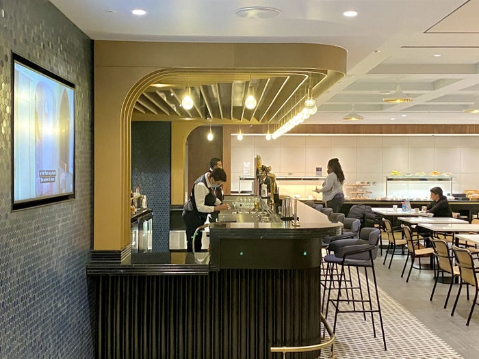 The London (LHR) American Express Centurion Lounge – Location, Hours, Amenities, and More