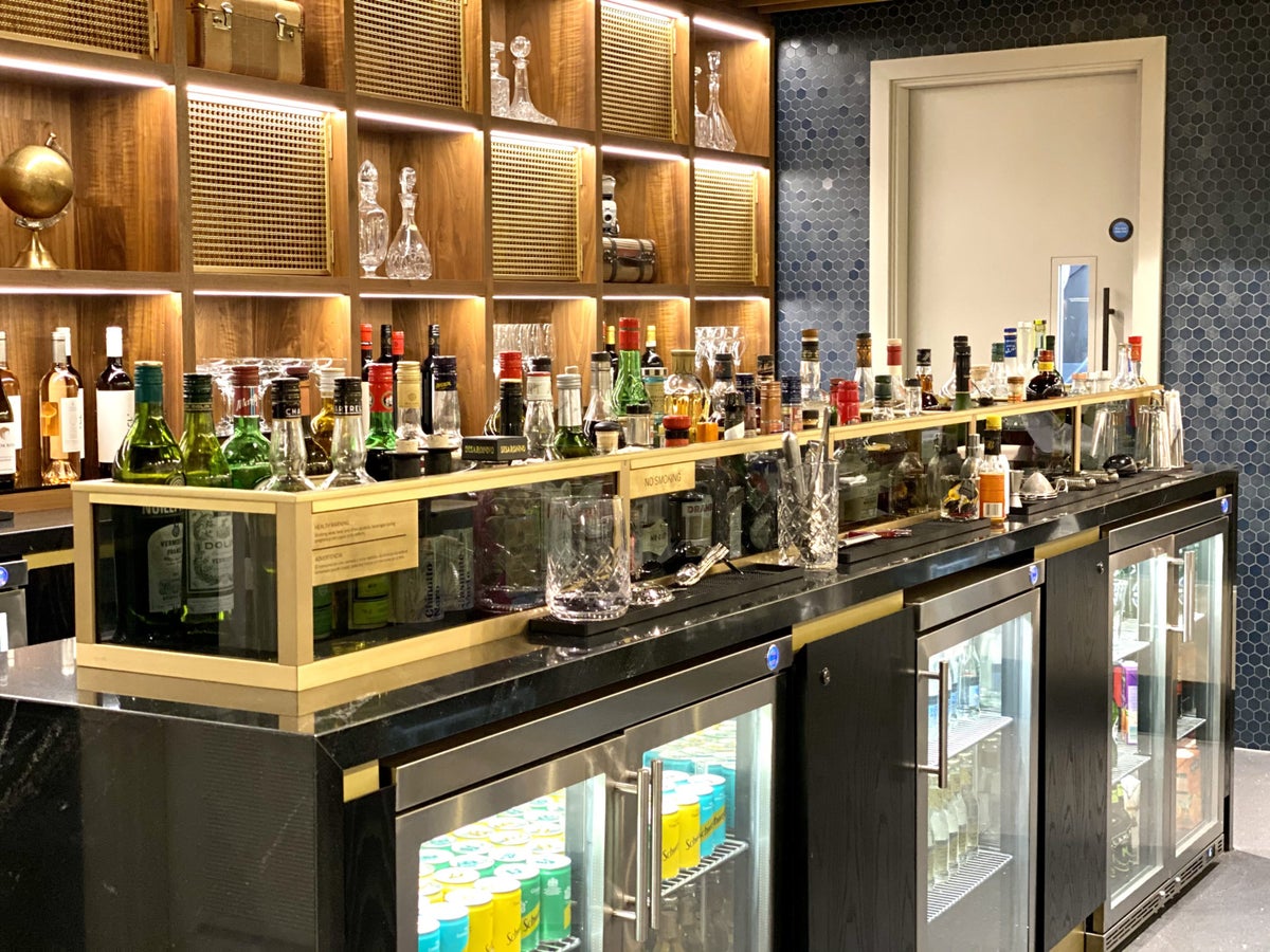 American Express Centurion Lounge Heathrow Terminal 3 drink selection at the bar