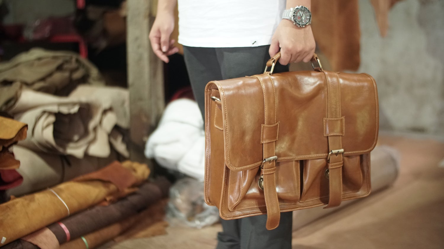 The 15 Best Travel Briefcases for Men & Women [2022]
