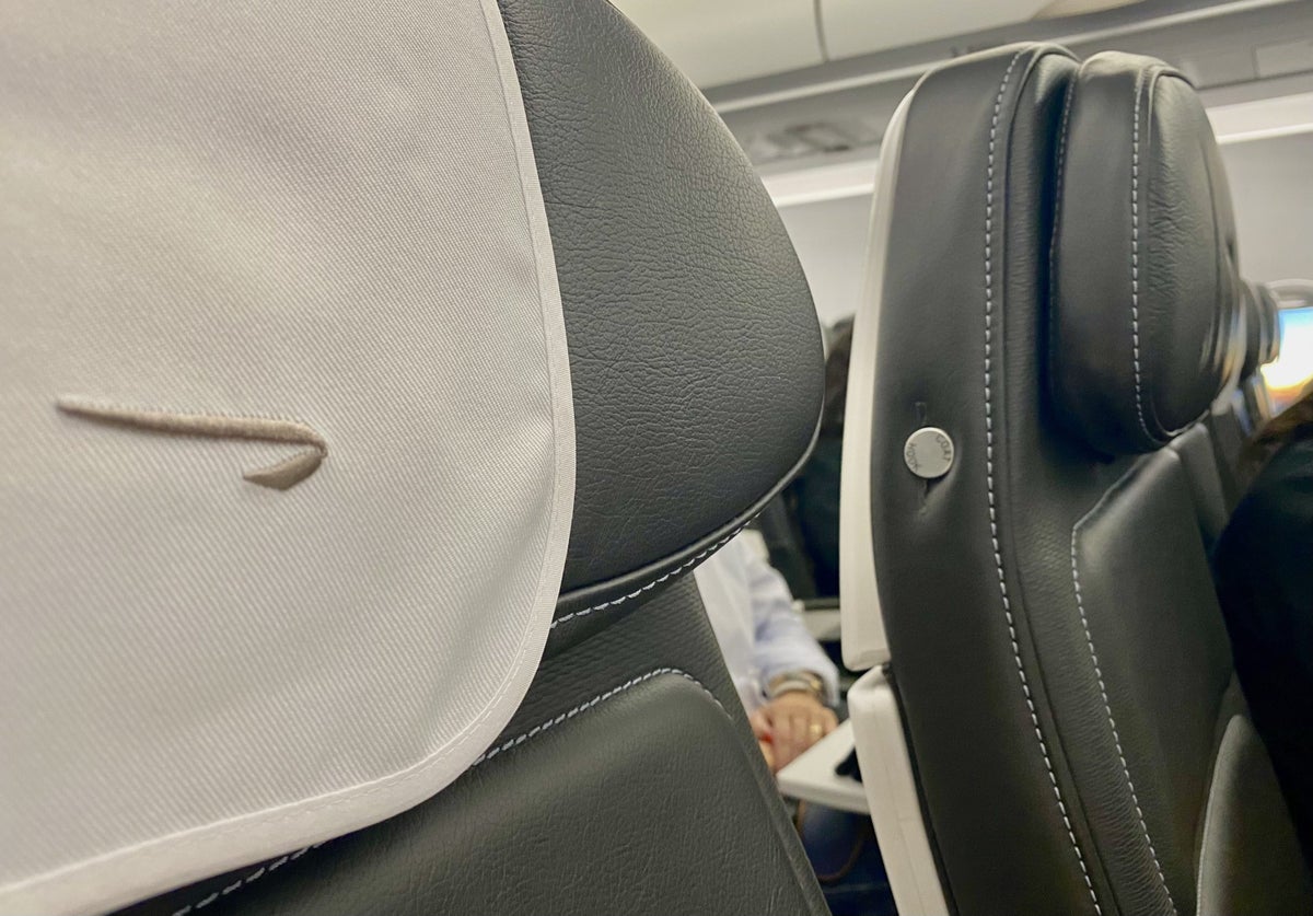 British Airways Club Europe A321neo coathook headrest and recline