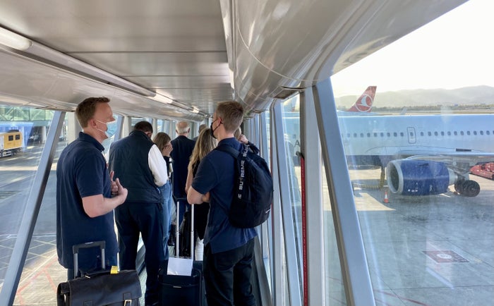 British Airways Club Europe A321neo jetbridge line