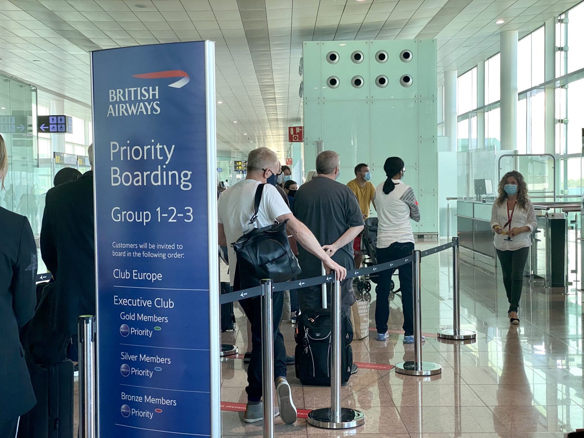 British Airways Club Europe A321neo priority boarding line