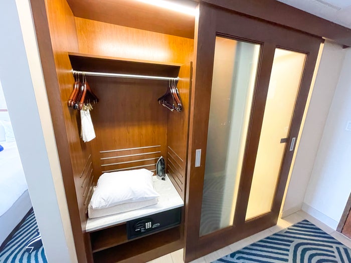 Closet at the Hyatt Regency Grand Cypress Orlando