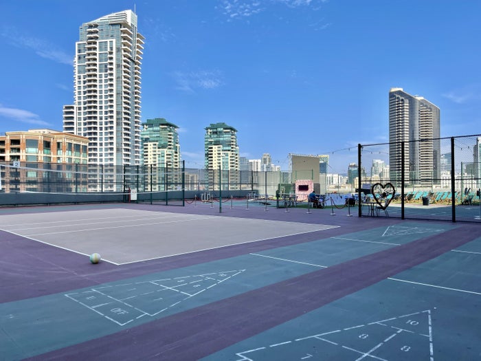 Manchester Grand Hyatt San Diego Sport Court