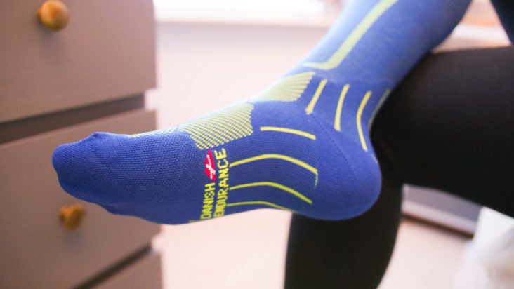 Athletic 20-25mmHg 3 Pairs Compression Socks for Women & Men Travel Edema Diabetic Best for Nurse Running 