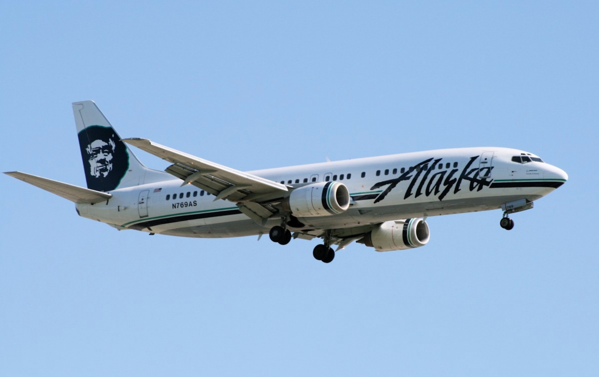 Alaska Airlines plane