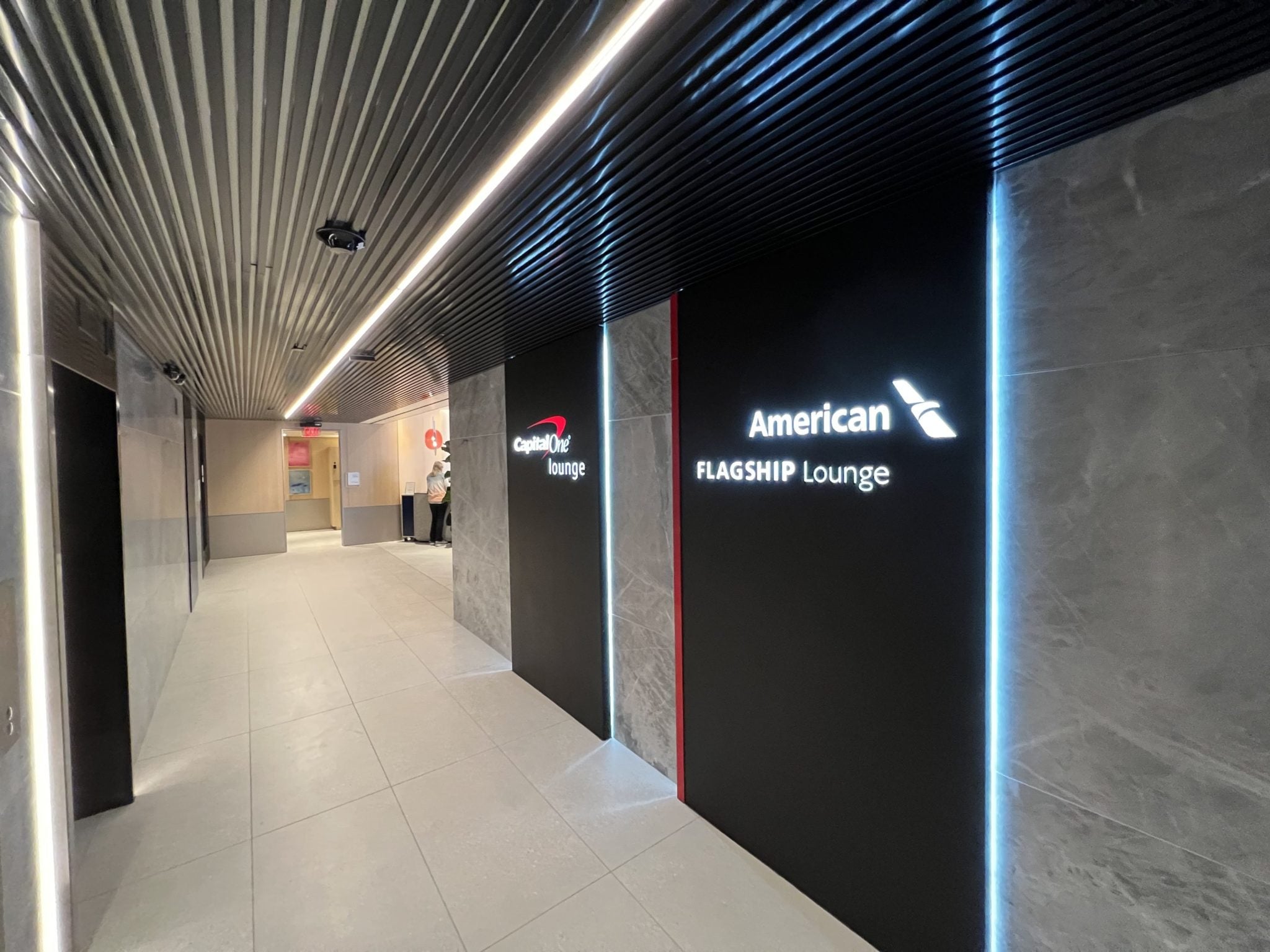 Capital One Lounge at Dallas Fort Worth Int'l Airport [Review]