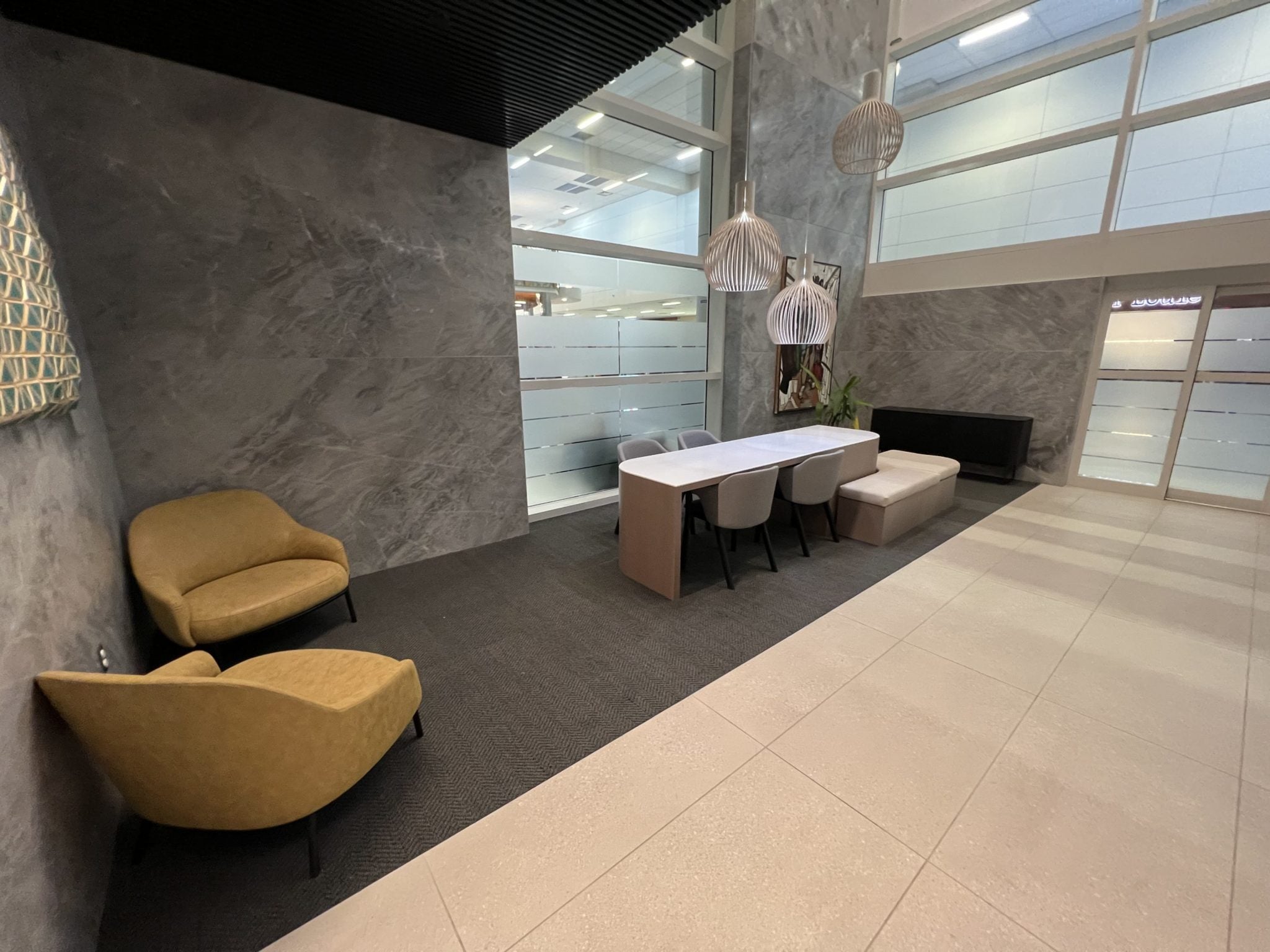 Capital One Lounge at Dallas Fort Worth Int'l Airport [Review]