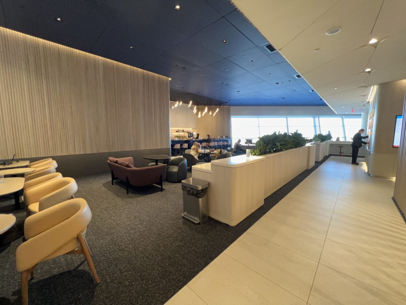Capital One Lounge at Dallas Fort Worth Int'l Airport [Review]