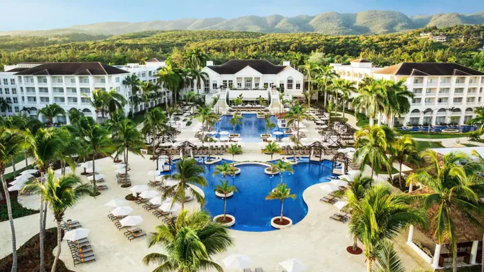 Hyatt Zilara All-Inclusive Resorts [Locations, Amenities, and More]