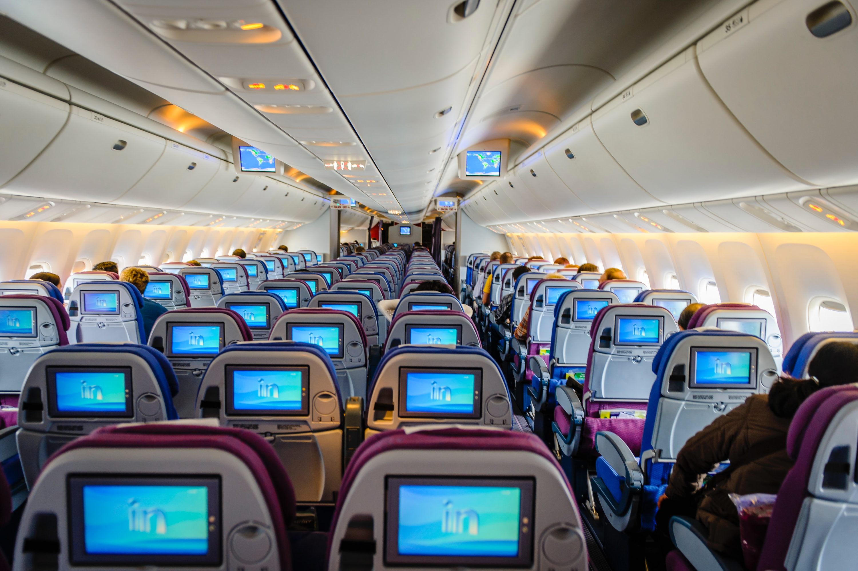 30 Top Travel Tips and Travel Hacks for Long-Haul Flights