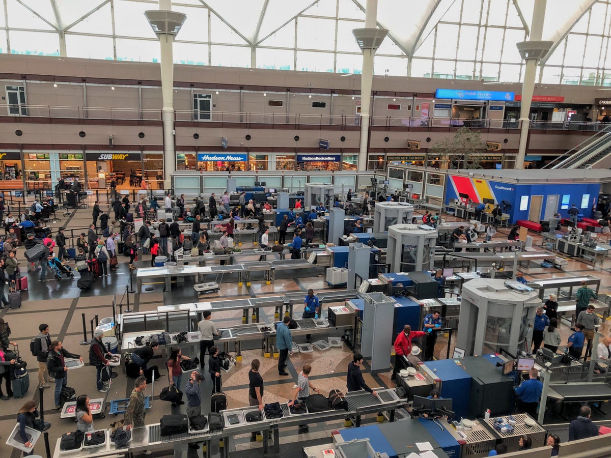 The Best Ways To Help Families Speed Through TSA at the Airport