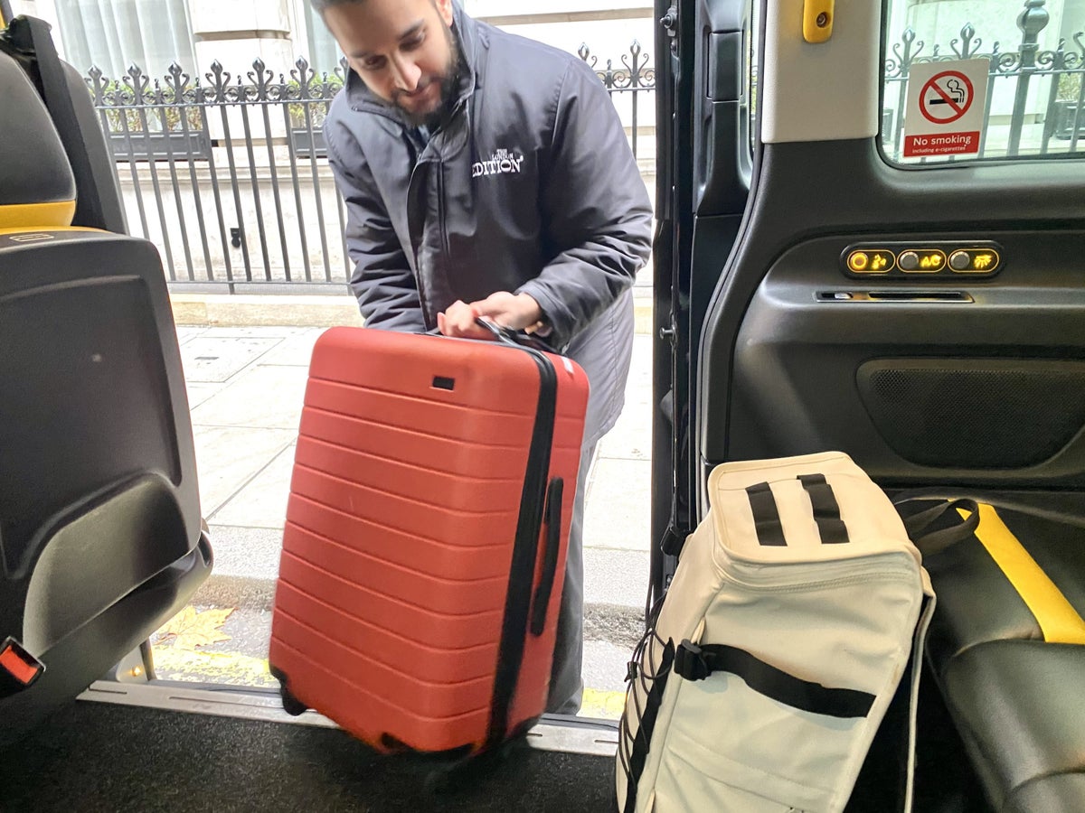 The London EDITION bag service