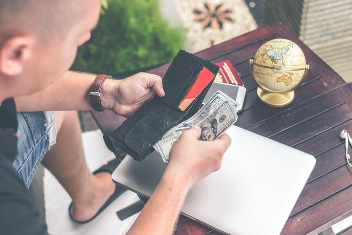 The 14 Best Travel Wallets & Organizers for Men & Women [2025 ]