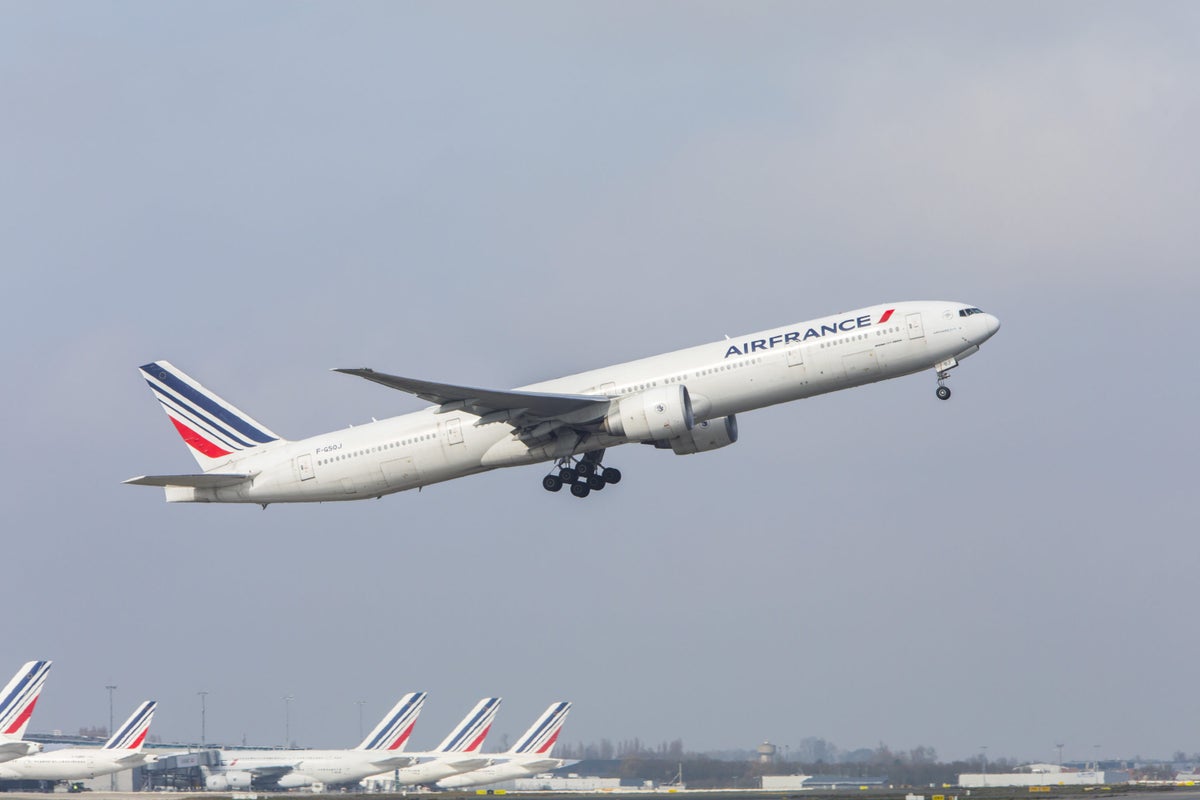 Air France: Flying in Luxury from LAX to Paris