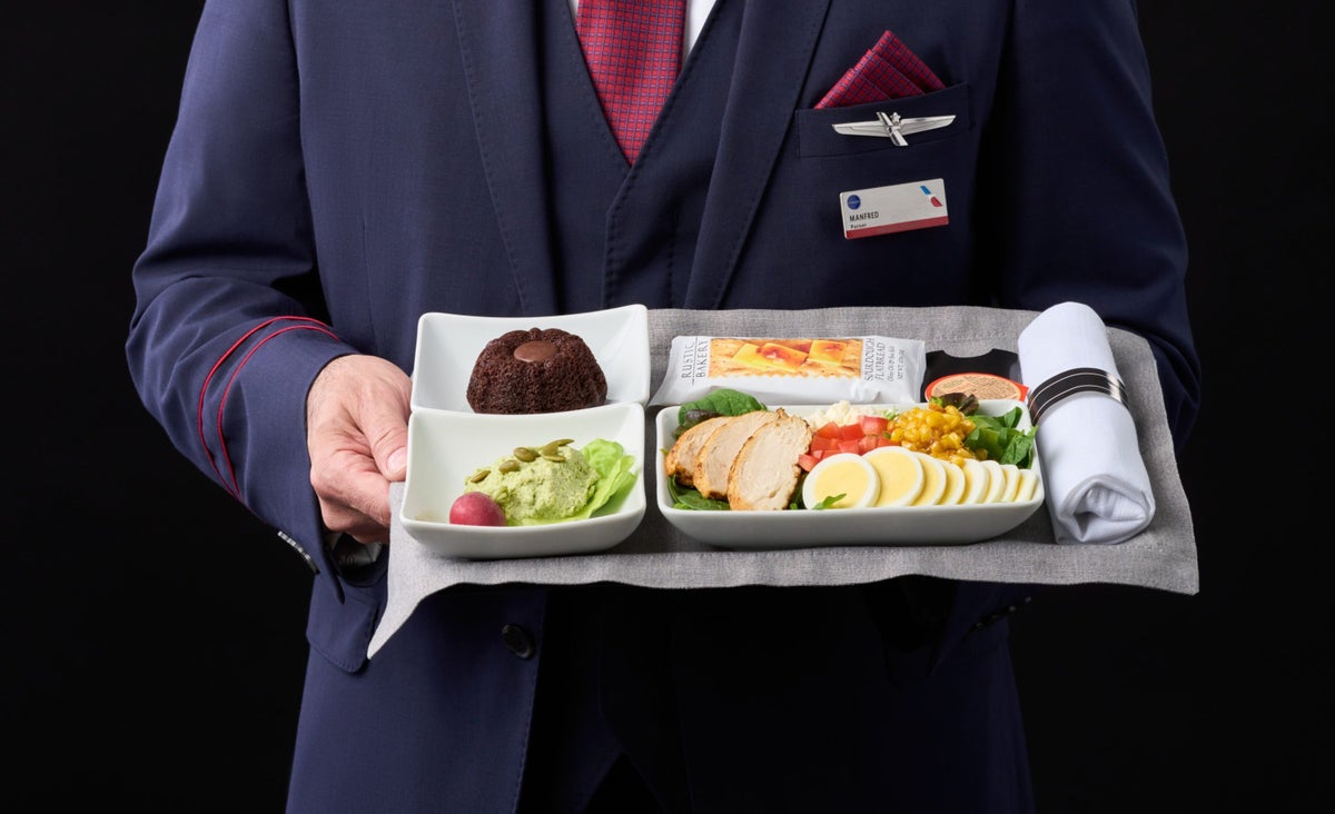 American Airlines Will Restore Premium Cabin Meal Service This February