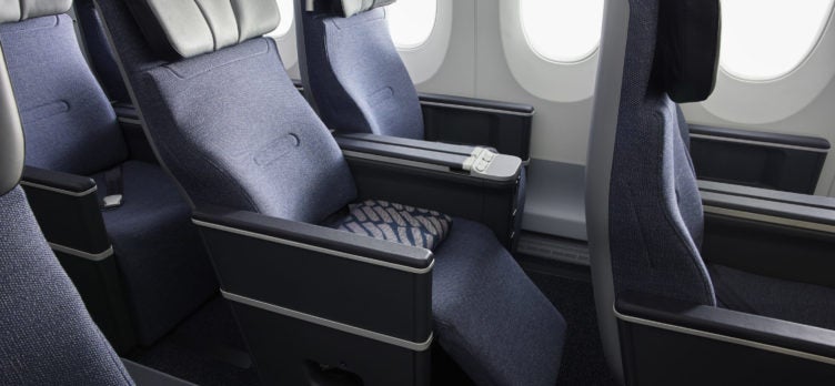 Finnair A350 Premium Economy Class Seat Sleep Sideview v2