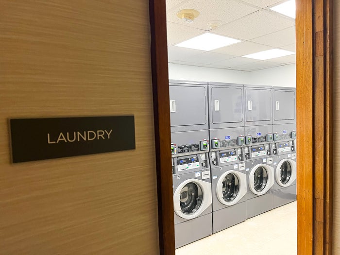 Hyatt Regency Maui Resort and Spa Laundry room sign