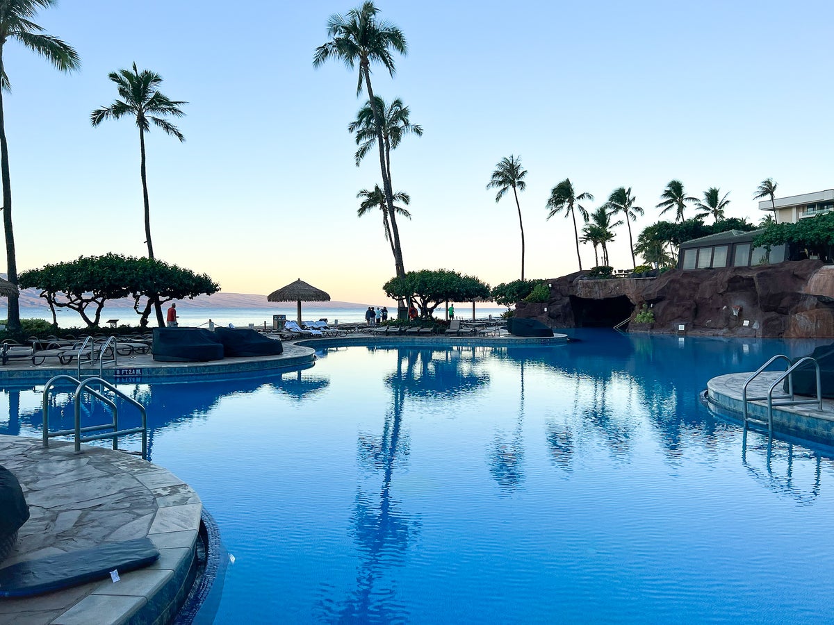 Hyatt Regency Maui Resort and Spa Main Pool at Dawn