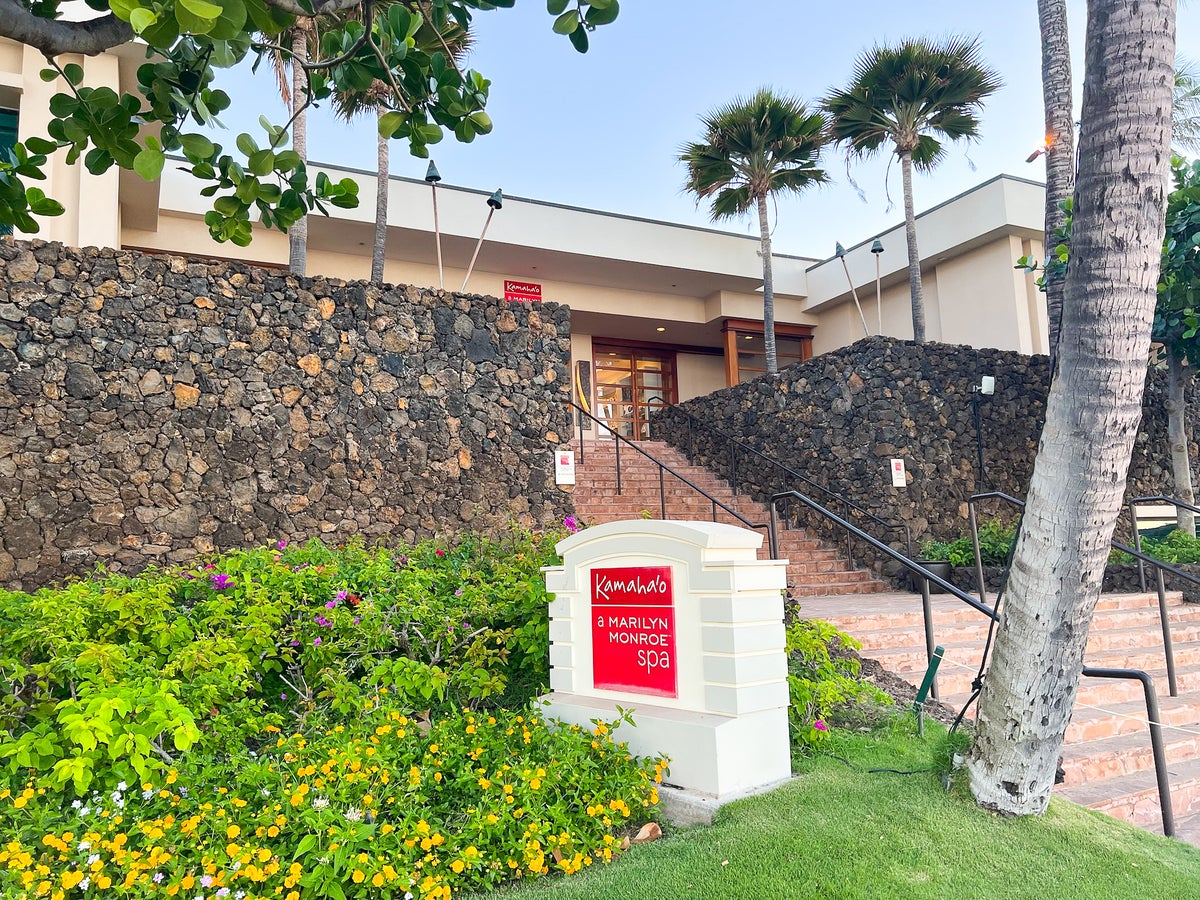 Hyatt Regency Maui Resort and Spa Marilyn Monroe Spa sign