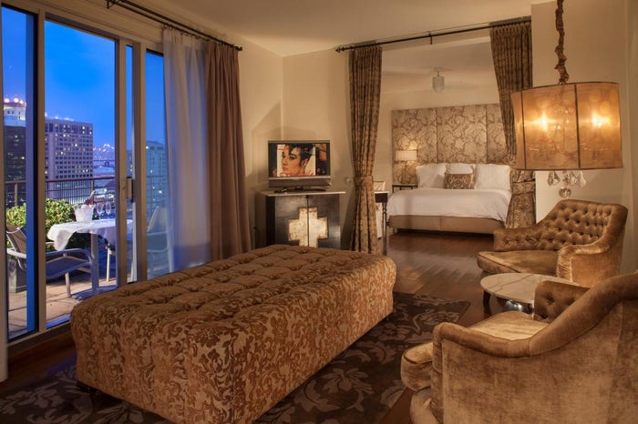 International House Hotel